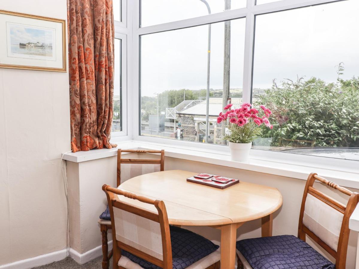 Gwylan Apartment Tenby Exterior foto